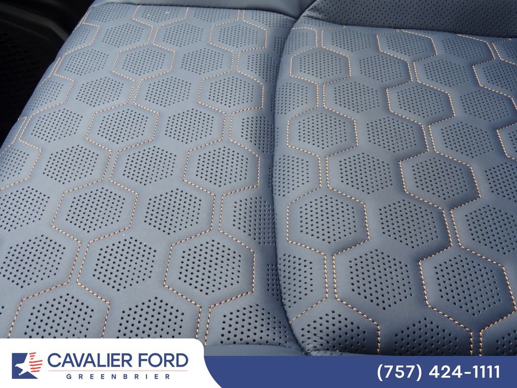Used 2026 Toyota 4Runner Platinum AWD/4WD image 37