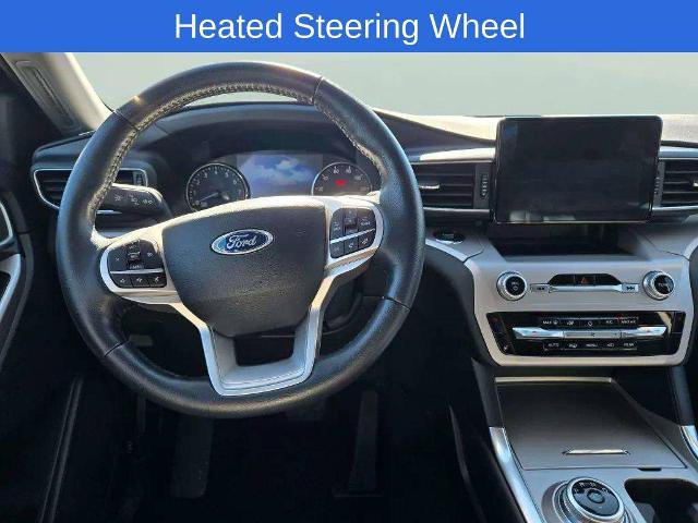 Certified 2023 Ford Explorer XLT w/ Equipment Group 202A AWD/4WD image 9