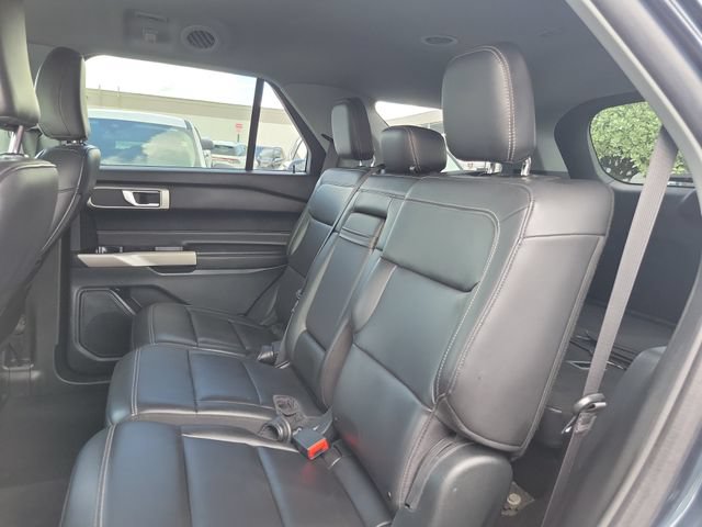 Certified 2023 Ford Explorer XLT w/ Equipment Group 202A RWD image 14