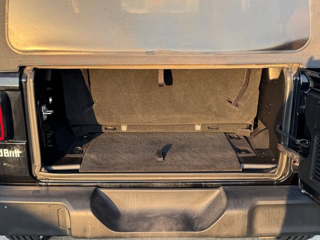 Used 2018 Jeep Wrangler Sport AWD/4WD image 16