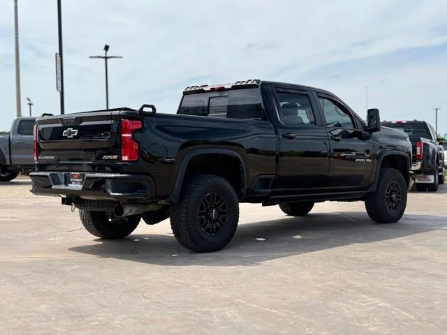 Used 2025 Chevrolet Silverado 2500 ZR2 w/ Technology Package AWD/4WD image 2