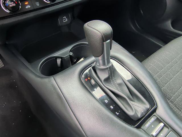 Used 2025 Honda HR-V LX image 32