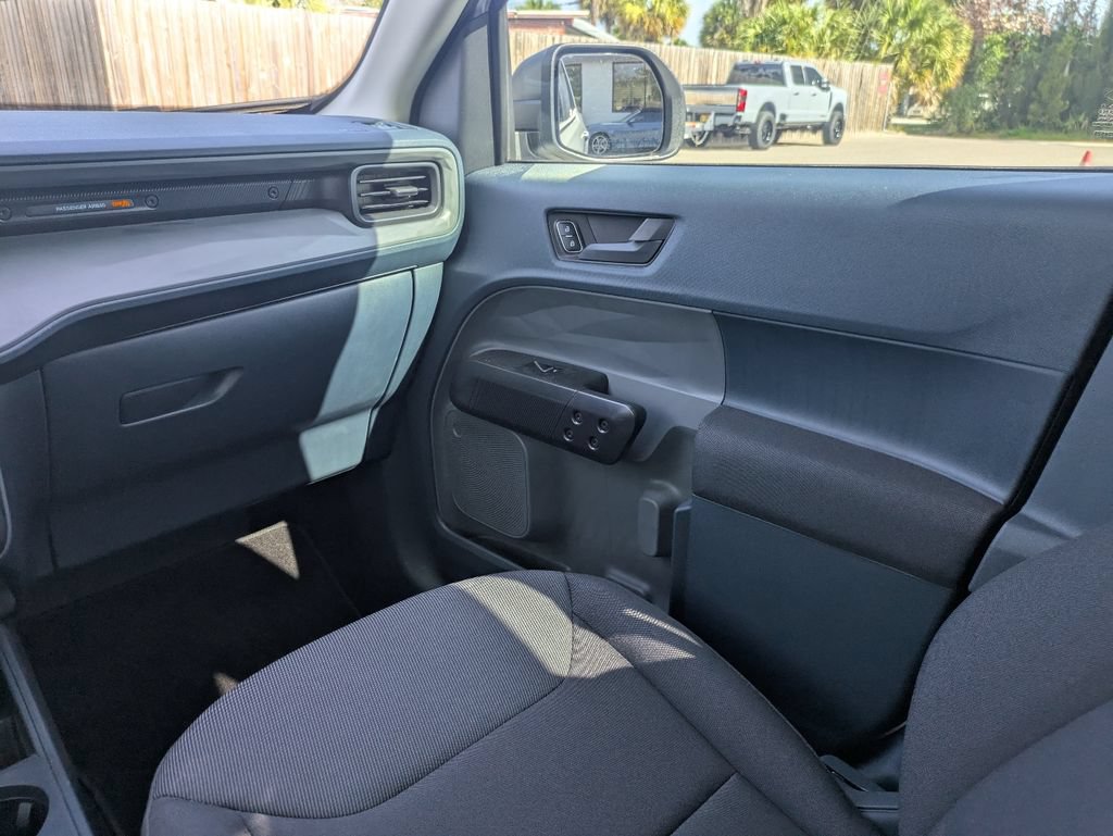Certified 2024 Ford Maverick XL FWD image 17