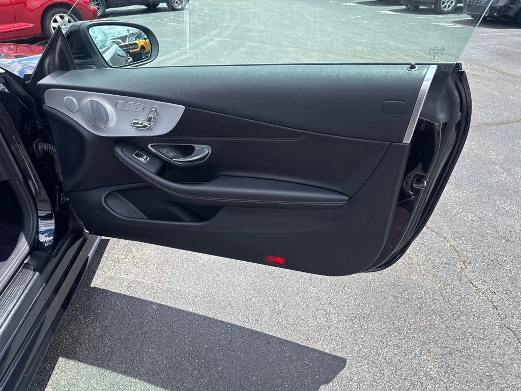 Used 2018 Mercedes-Benz C 300 4MATIC Cabriolet image 39