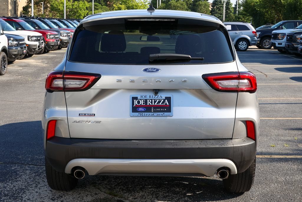 Certified 2023 Ford Escape Active w/ Cold Weather Package FWD image 31