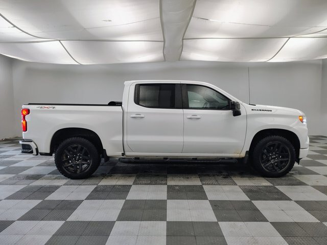 Used 2023 Chevrolet Silverado 1500 RST w/ Rally Edition AWD/4WD image 7