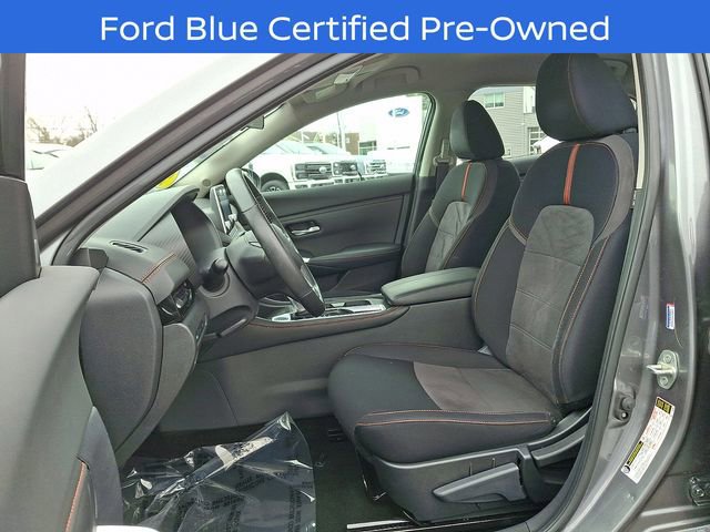 Used 2022 Nissan Sentra SR w/ Trunk Package image 15