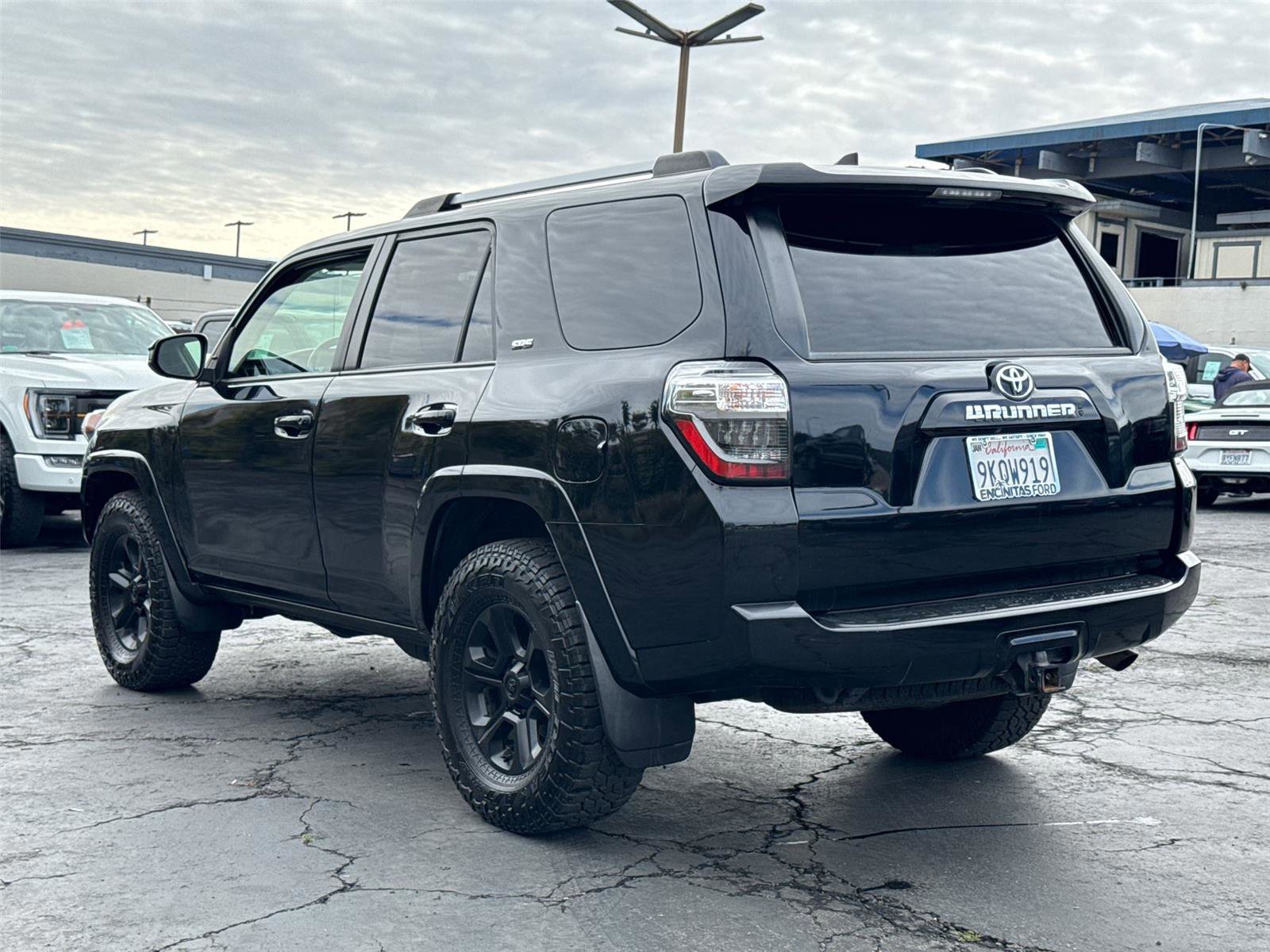 Used 2021 Toyota 4Runner SR5 image 6