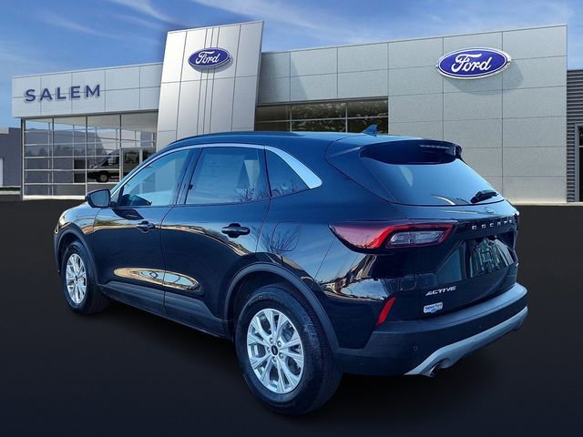 Certified 2023 Ford Escape Active w/ Tech Pack #2 image 4