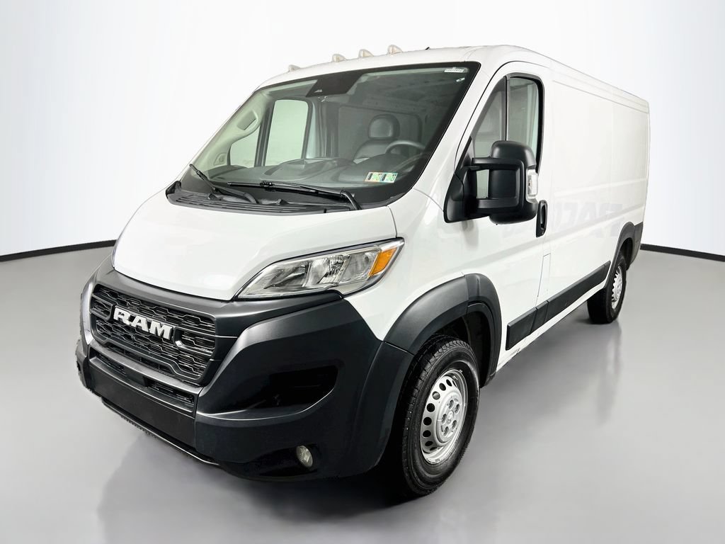Used 2025 RAM ProMaster 2500 w/ Convenience Group FWD image 4