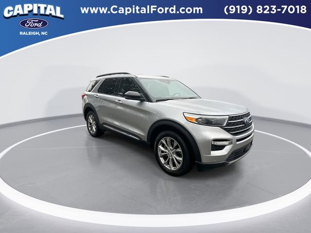 Certified 2023 Ford Explorer XLT w/ Equipment Group 202A image 2