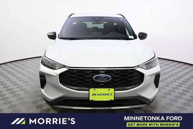 Certified 2025 Ford Escape ST-Line AWD/4WD image 10