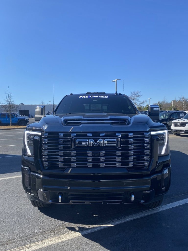 Used 2024 GMC Sierra 2500 Denali Ultimate image 8