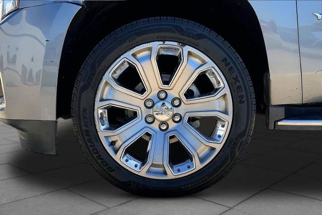 Used 2019 GMC Yukon XL SLT w/ Open Road Package RWD image 11