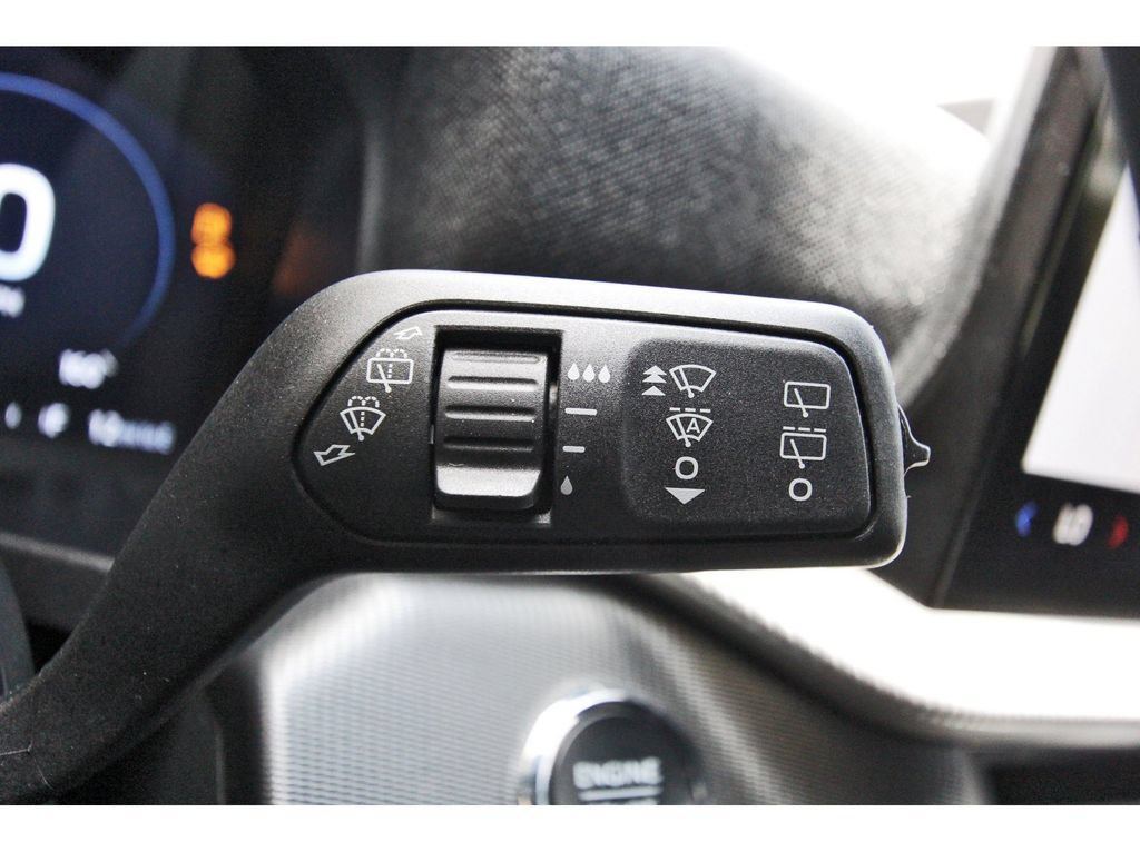 Certified 2025 Ford Explorer ST-Line w/ Premium Package RWD image 18