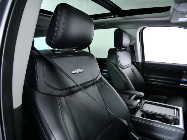 Certified 2025 Ford Expedition Max Platinum AWD/4WD image 12