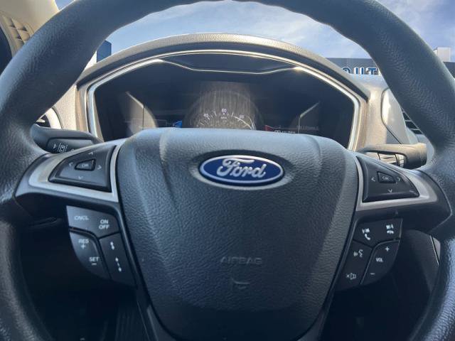 Certified 2019 Ford Fusion SE FWD image 9