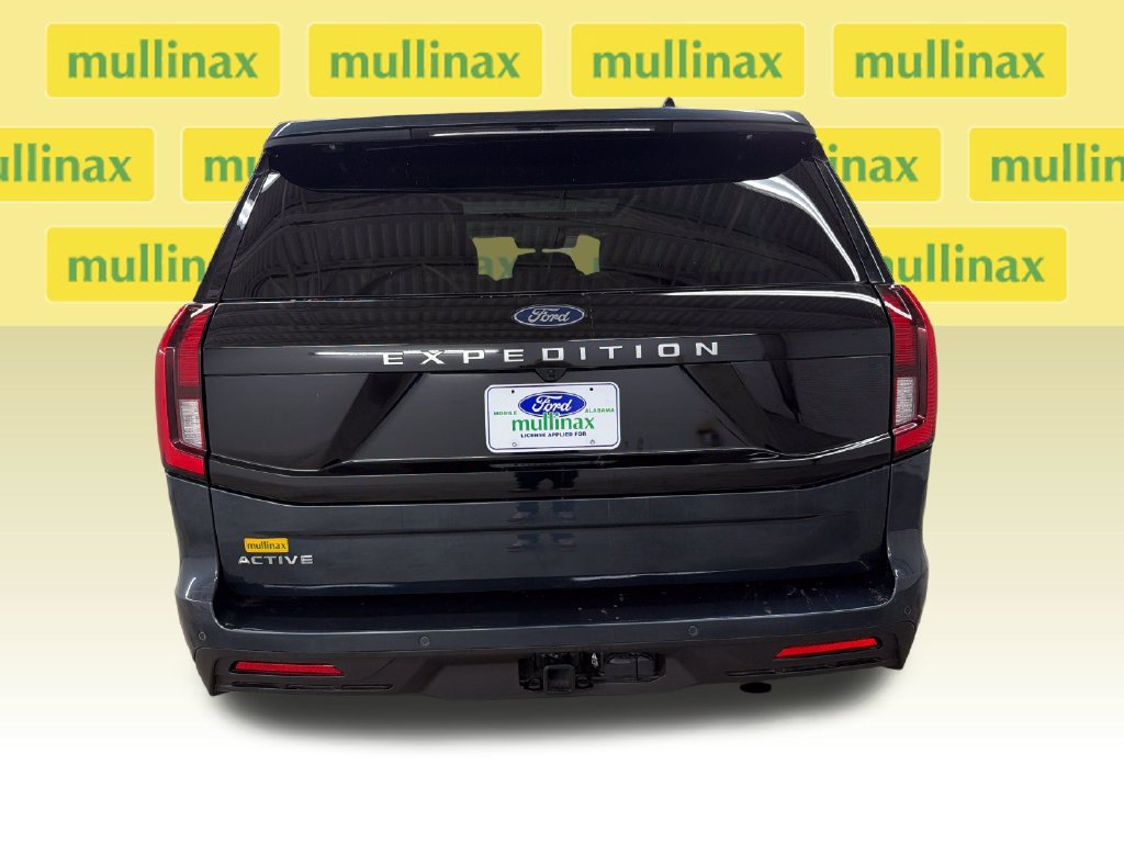 Certified 2025 Ford Expedition Active RWD image 10