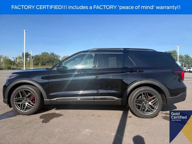 Certified 2025 Ford Explorer ST AWD/4WD image 17