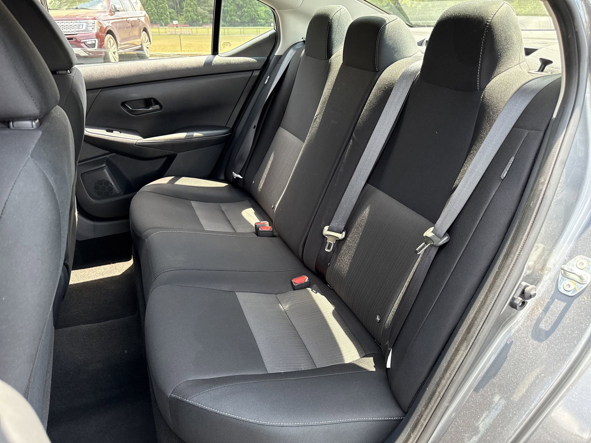 Used 2025 Nissan Sentra SV FWD image 17