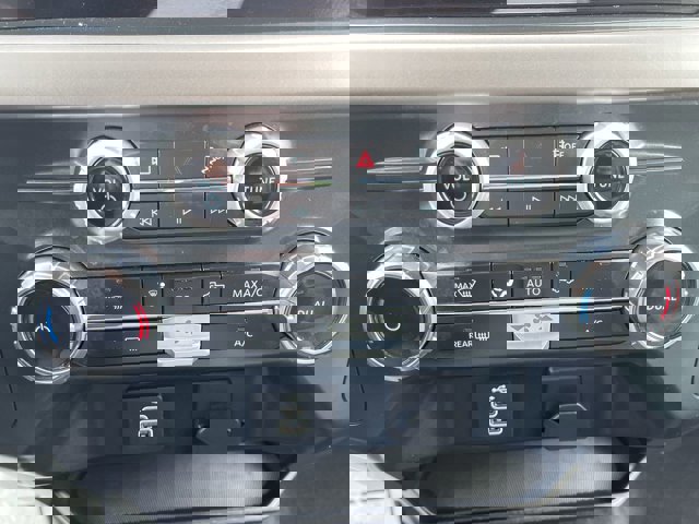 Certified 2025 Ford F150 XLT w/ Equipment Group 301A Standard image 11