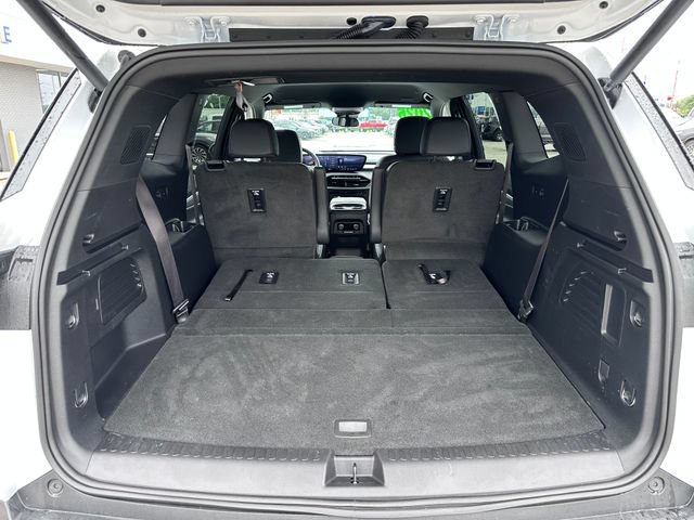 Used 2026 Buick Enclave Preferred AWD/4WD image 7