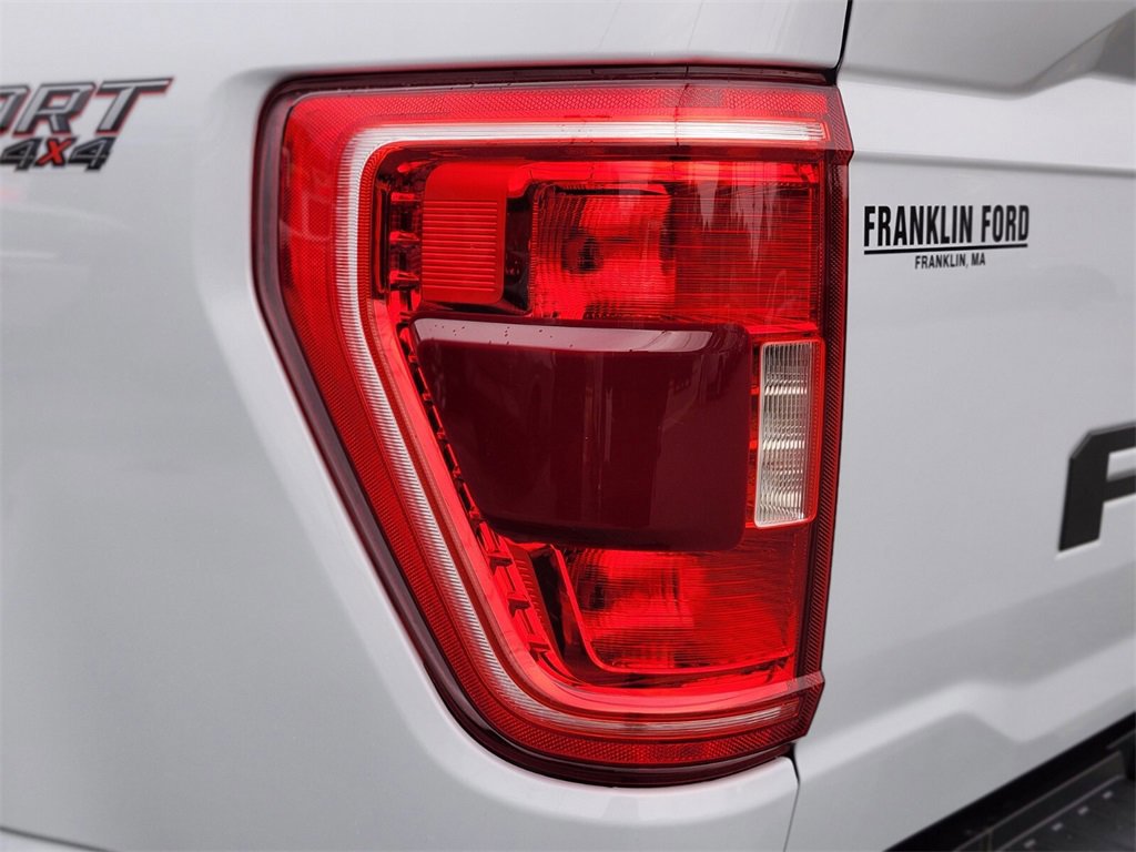 Certified 2022 Ford F150 XLT w/ Equipment Group 302A High image 9