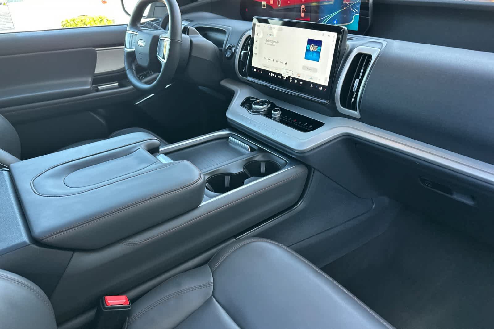 Certified 2025 Ford Expedition Max Active AWD/4WD image 19