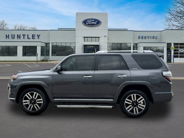 Used 2022 Toyota 4Runner Limited AWD/4WD image 7
