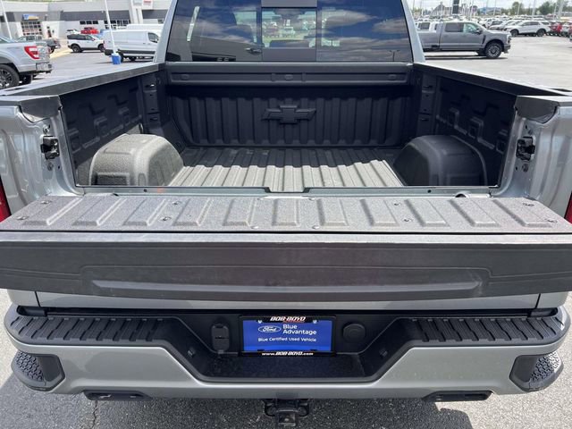 Used 2025 Chevrolet Silverado 1500 RST w/ Redline Edition image 9