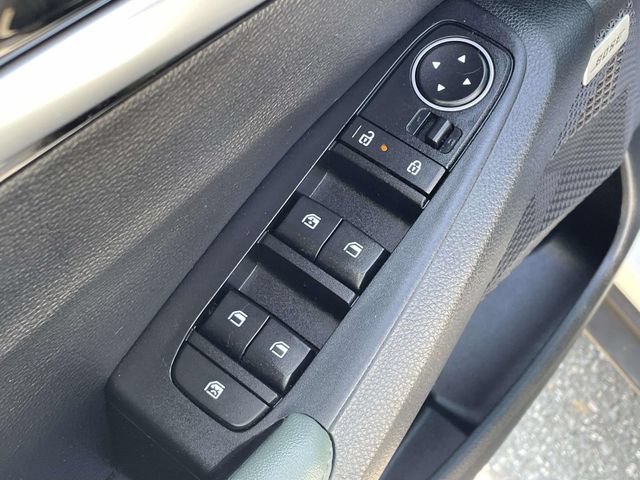 Used 2024 Kia Seltos SX w/ SX Sunroof Package AWD/4WD image 16