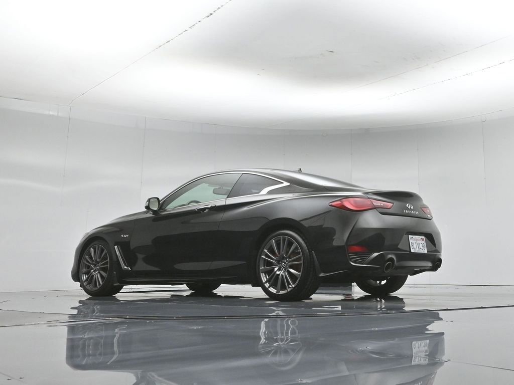 Used 2017 INFINITI Q60 Red Sport 400 RWD image 50