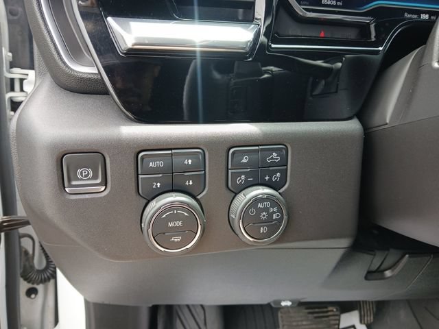 Used 2024 Chevrolet Silverado 1500 LT Trail Boss w/ Convenience Package II AWD/4WD image 18