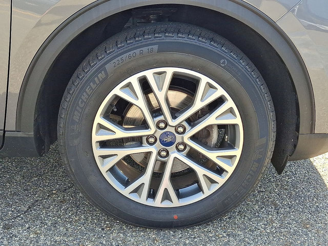 Certified 2022 Ford Escape SEL AWD/4WD image 27