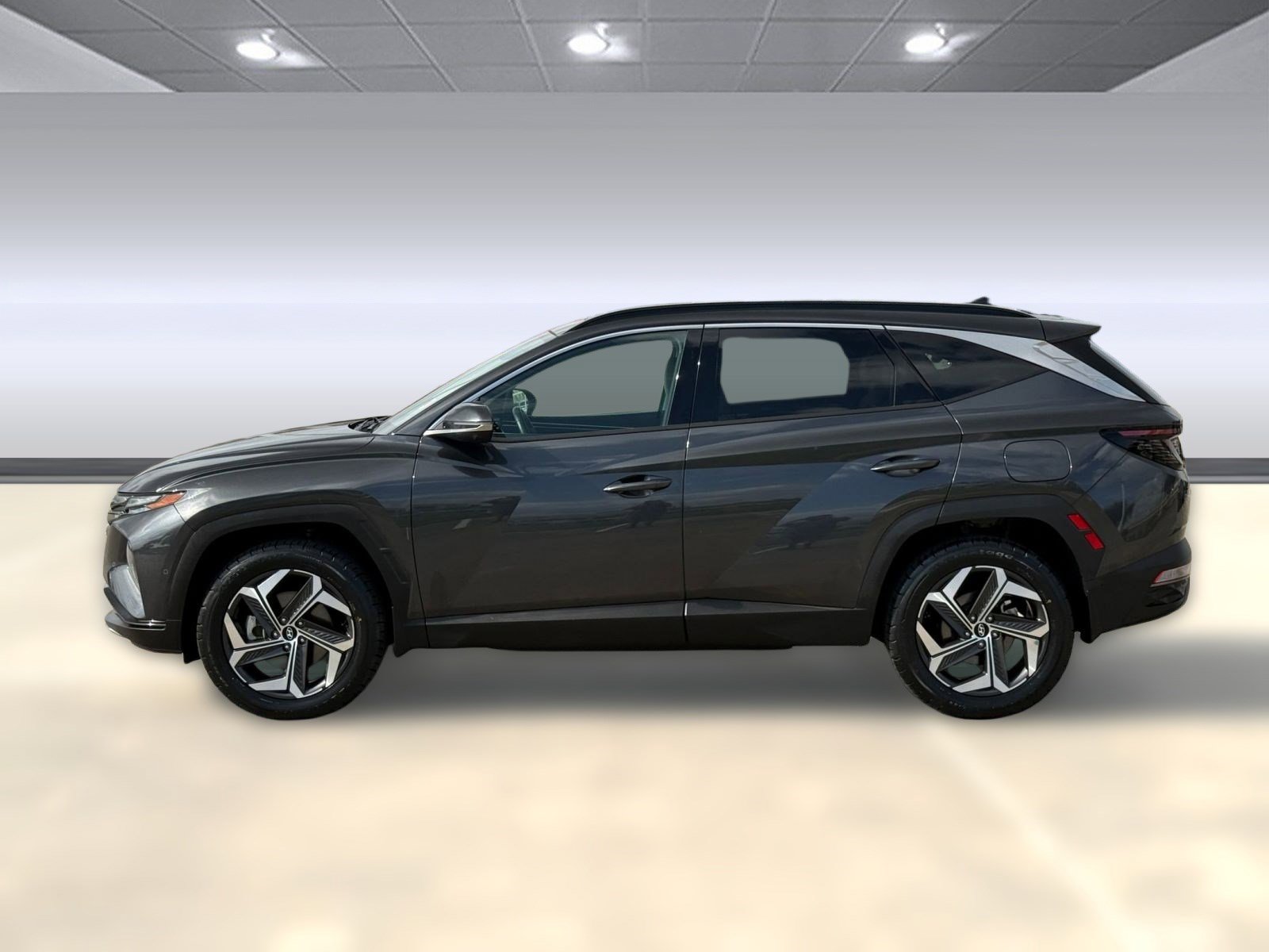 Used 2023 Hyundai Tucson Limited image 2