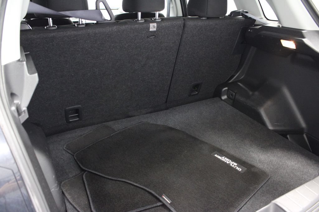 Used 2024 Mitsubishi Outlander Sport ES AWD/4WD image 17