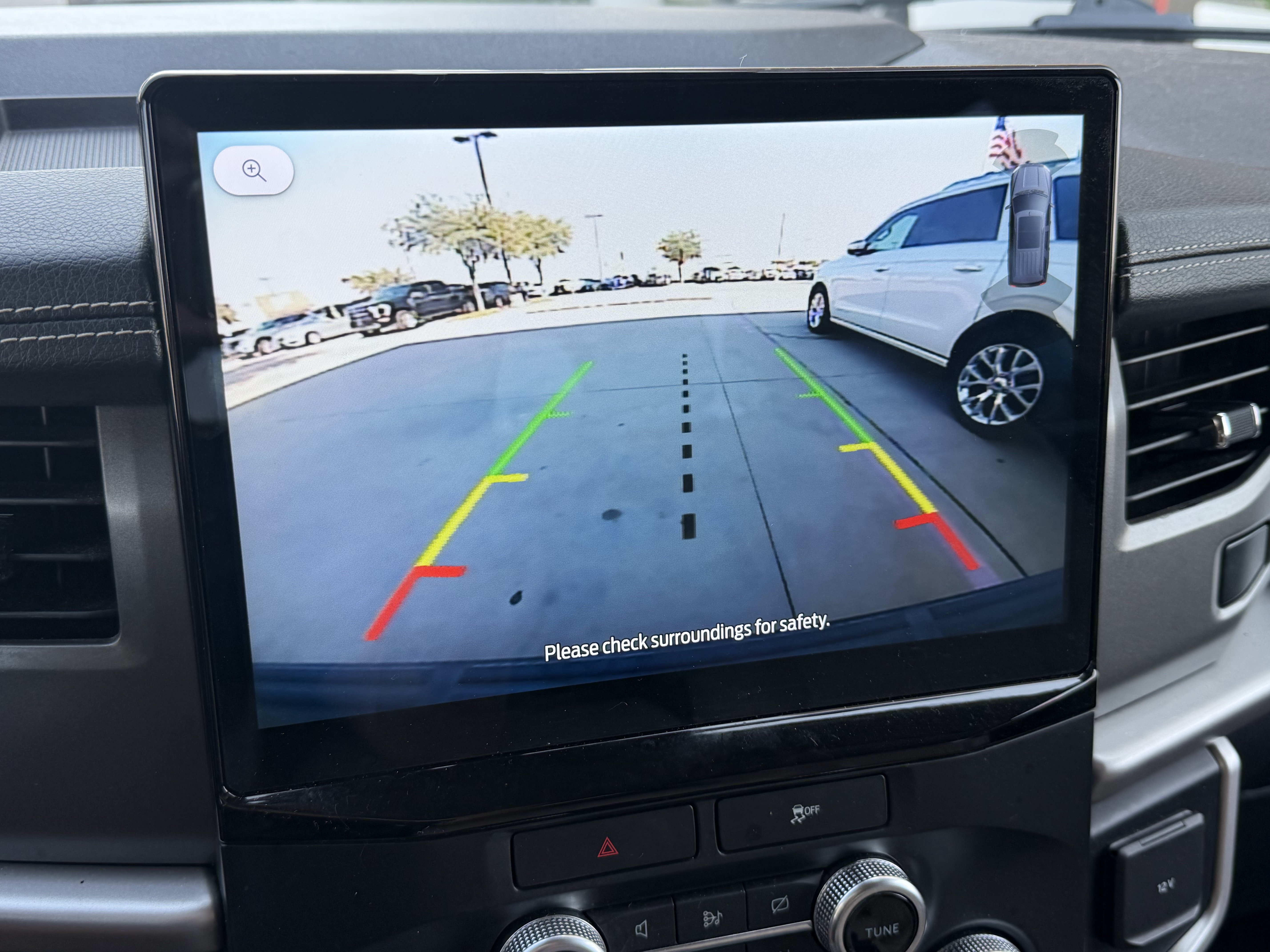 Certified 2022 Ford Expedition XLT RWD image 12