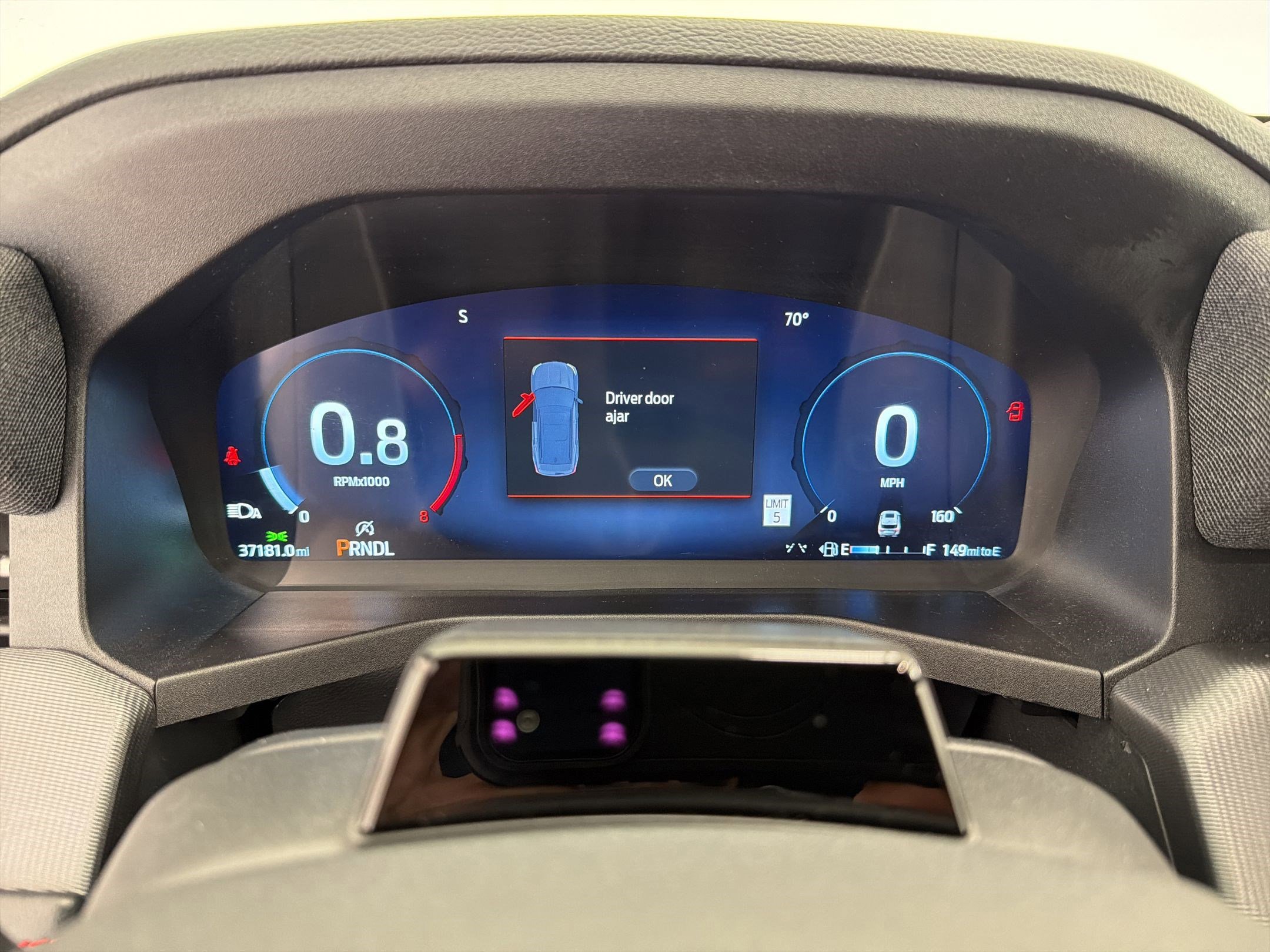 Certified 2025 Ford Explorer ST-Line w/ ST-Line Street Pack image 18