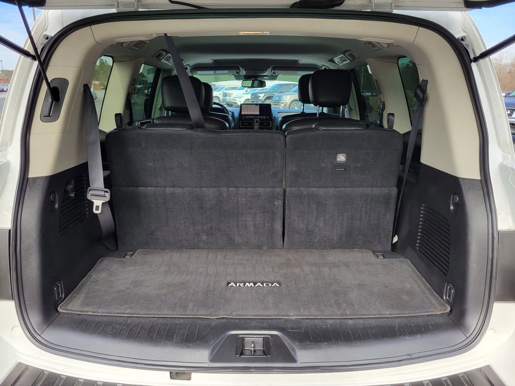 Used 2022 Nissan Armada SL w/ Captain's Chairs Package image 12