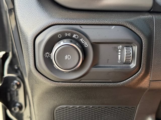 Used 2023 Jeep Wrangler Unlimited Sport w/ Sun And Sound Package AWD/4WD image 26