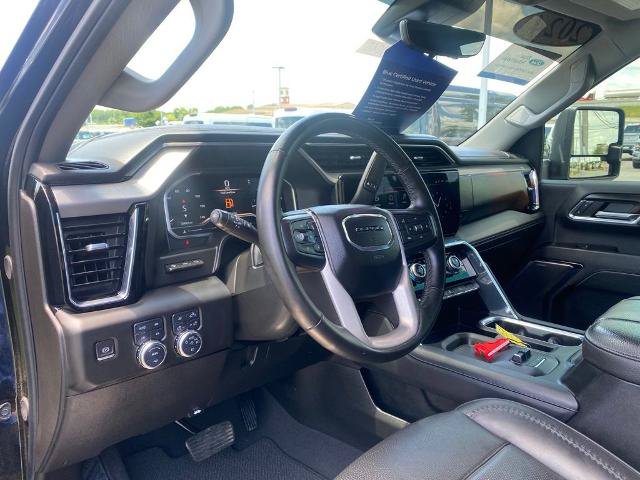 Used 2024 GMC Sierra 2500 Denali w/ Denali Reserve Package AWD/4WD image 12