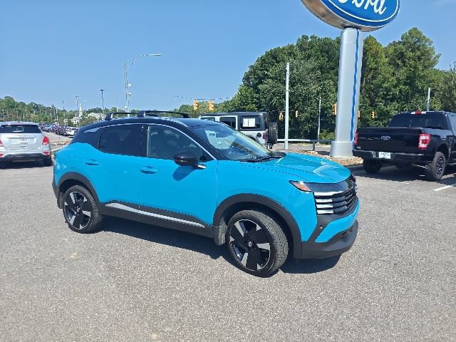 Used 2025 Nissan Kicks SR FWD video 1