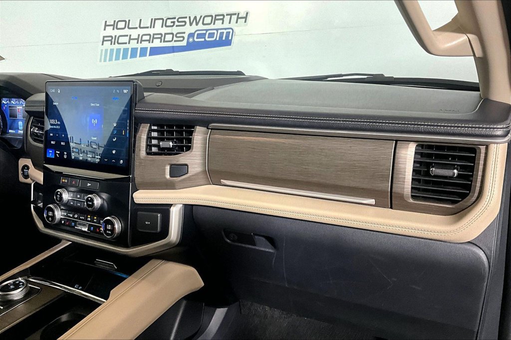 Certified 2024 Ford Expedition Limited RWD image 12