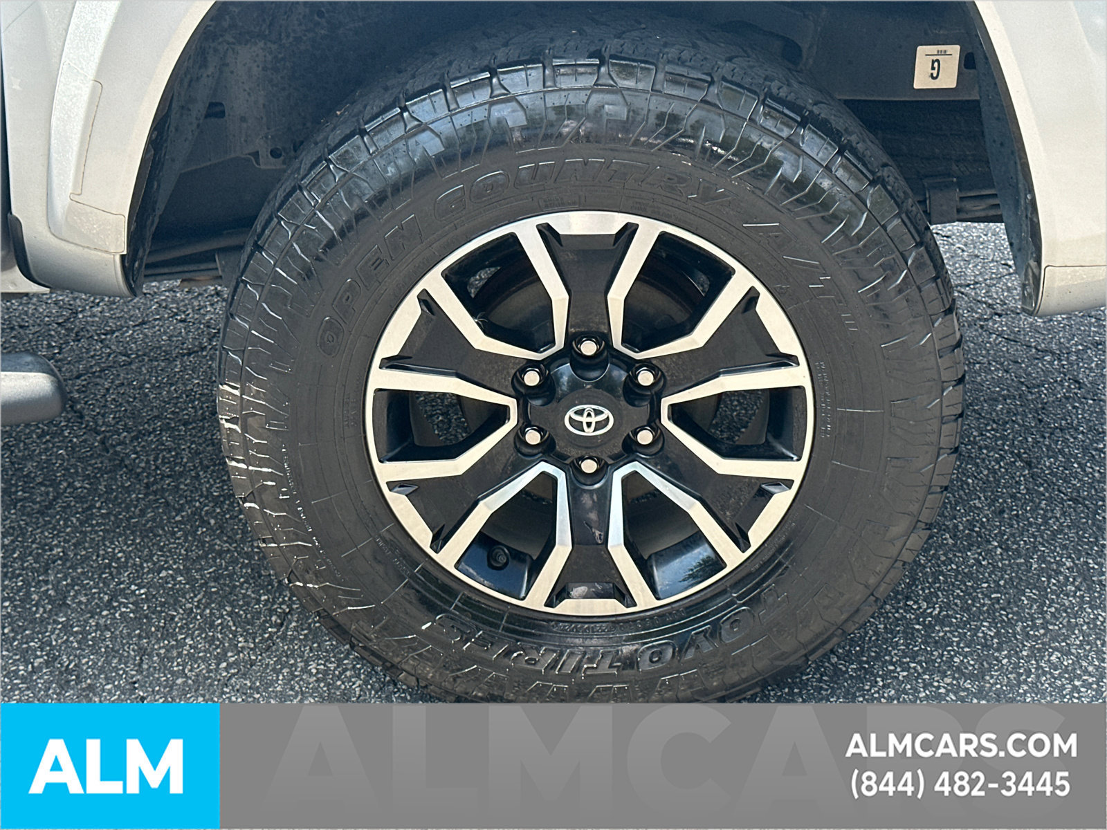 Used 2022 Toyota Tacoma TRD Sport w/ TRD Premium Sport Package AWD/4WD image 22