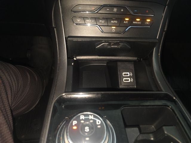 Certified 2020 Ford Edge SE FWD image 22