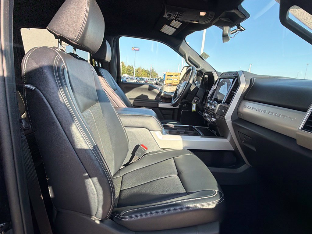 Certified 2022 Ford F350 Lariat w/ Lariat Value Package AWD/4WD image 46