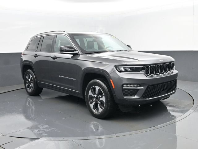 Used 2024 Jeep Grand Cherokee Limited 4xe AWD/4WD image 3