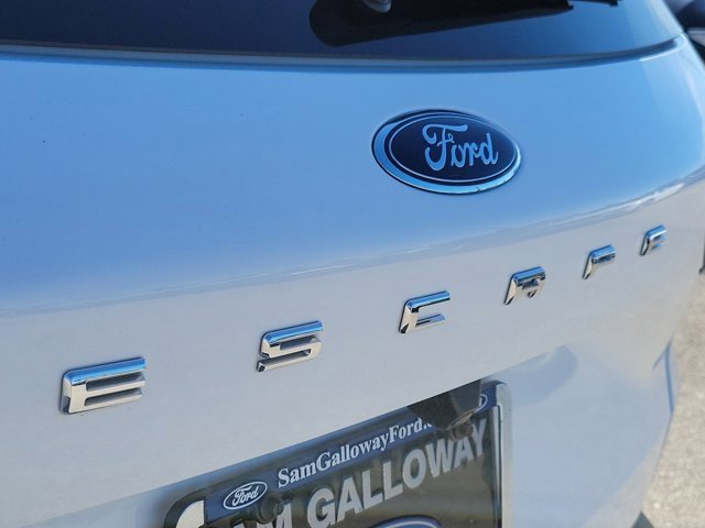 Certified 2024 Ford Escape Active w/ Tech Pack #1 image 11