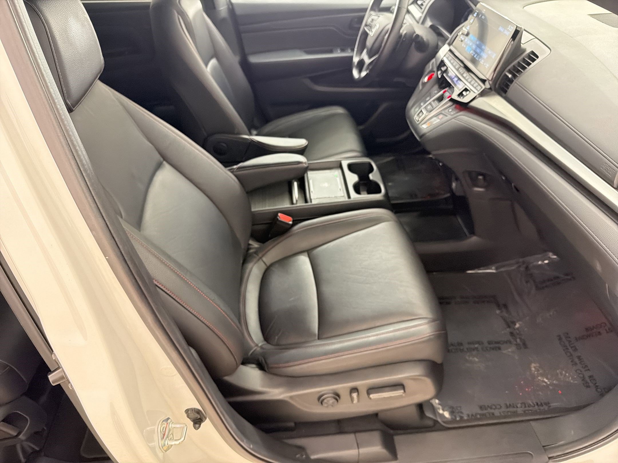 Used 2025 Honda Odyssey Sport-L image 28