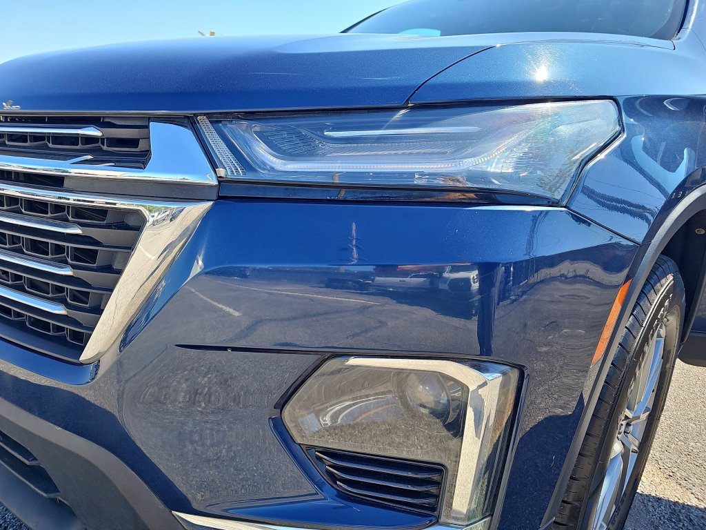 Used 2023 Chevrolet Traverse LT FWD image 30